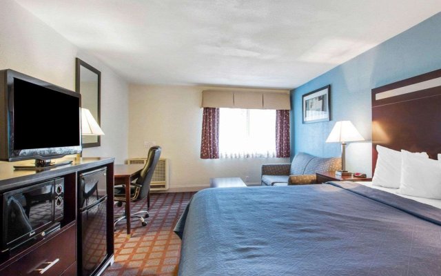 Quality Inn Near Mammoth Mountain Ski Resort