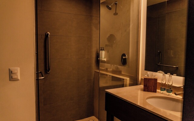 Hampton Inn by Hilton Celaya