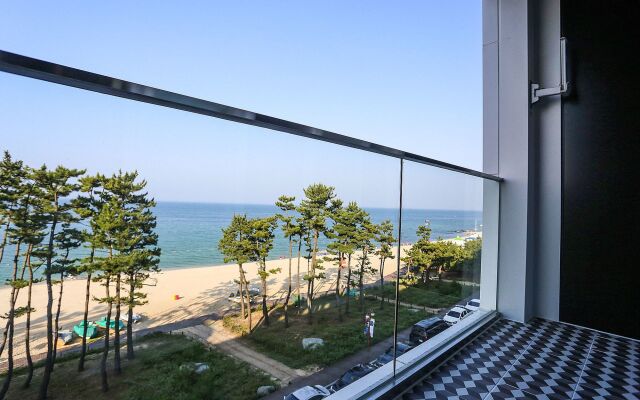 Hotel Cube