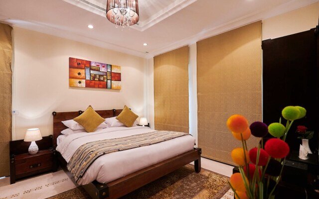 Rose Dream - 5 Bedrooms Palm Villa on the beach with private pool