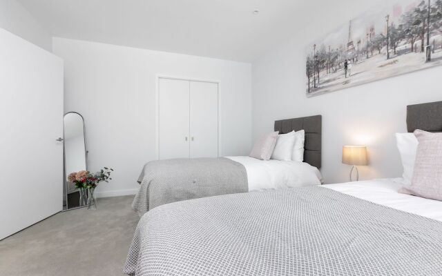 LT Greenwich 3 Bed Townhouse