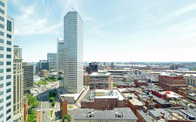 Global Luxury Suites at The Financial District