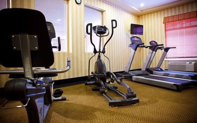 Days Inn And Suites Edmonton Airport