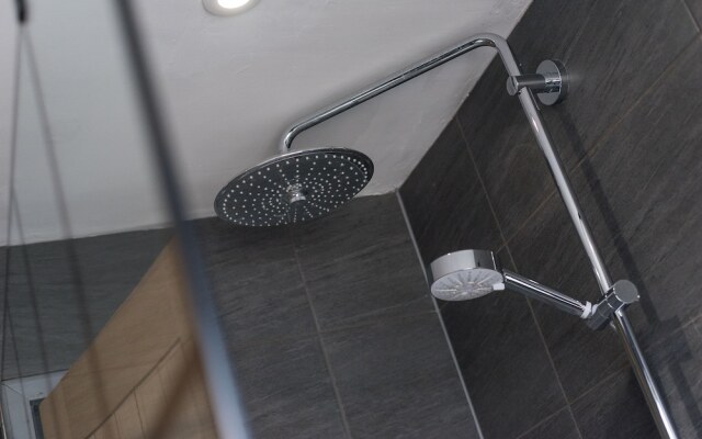 Captivating Beverley 3-bed House Private Parking