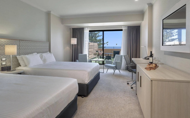 Stamford Grand Adelaide