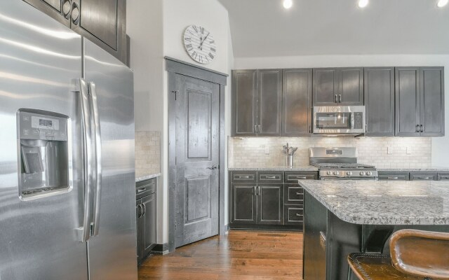 Alders 46 Outpost Dr