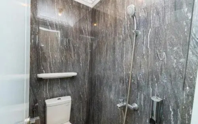 OYO 90480 Sultan Guest House