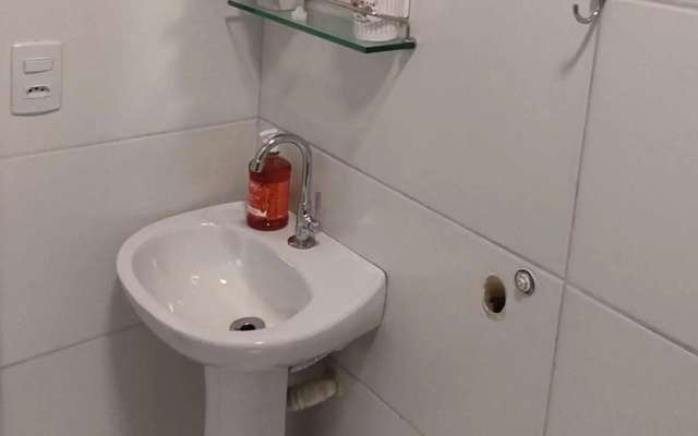 Quitinete no Centro a Poucos Passos da Praia