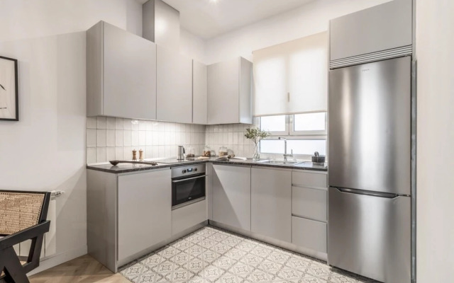 Baquo - 4 Bedrooms in Malasa a