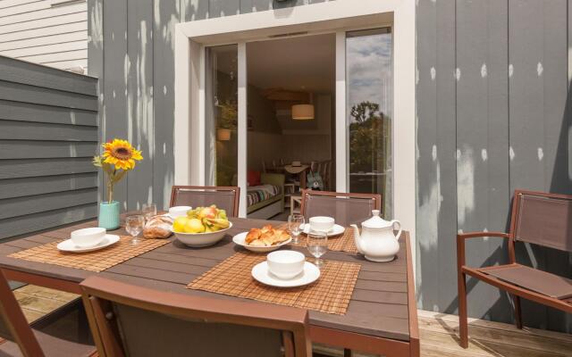 Apartment in Branville with communal pool