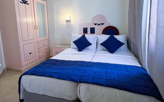 Nubian Island, Families and Couples only