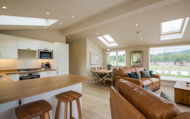 Lyon Lodge, Sleep 6, Private hot Tub, pet Friendly