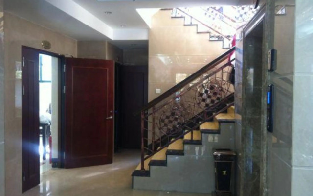 Huayuan Business Hotel