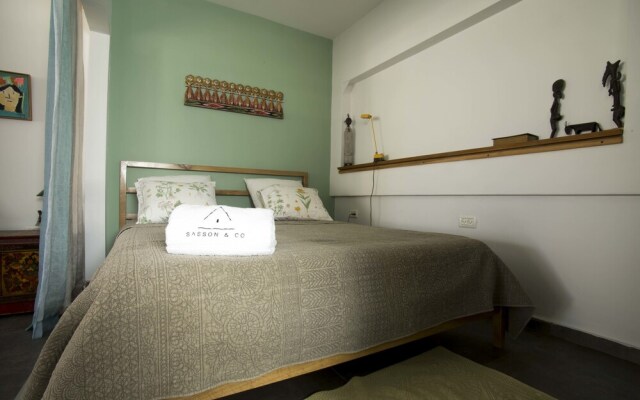 Sasson & Co Luxury Roof by Rothschild