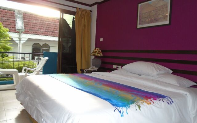 South Siam Guesthouse Kata