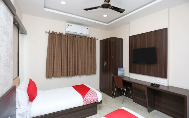 OYO 15861 Hotel Shivganga Comfort Zone