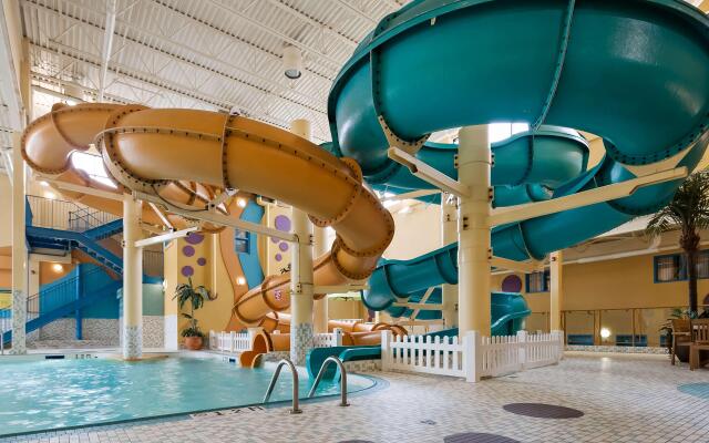 Best Western Plus Port O'Call Hotel