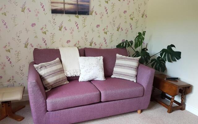 Lilyoak Bed & Breakfast