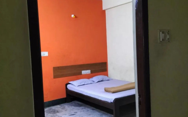 Hotel Eswara Lodge