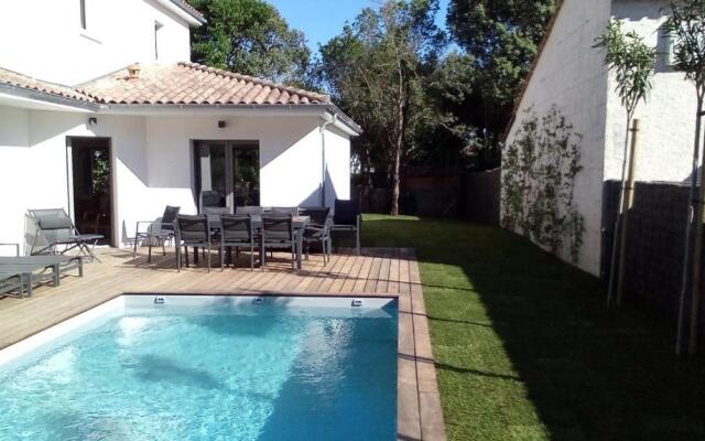 Villa- Vaux sur mer -200 m plage Nauzan - Piscine