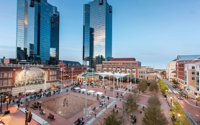 Studio 6 Fort Worth, TX – Downtown East