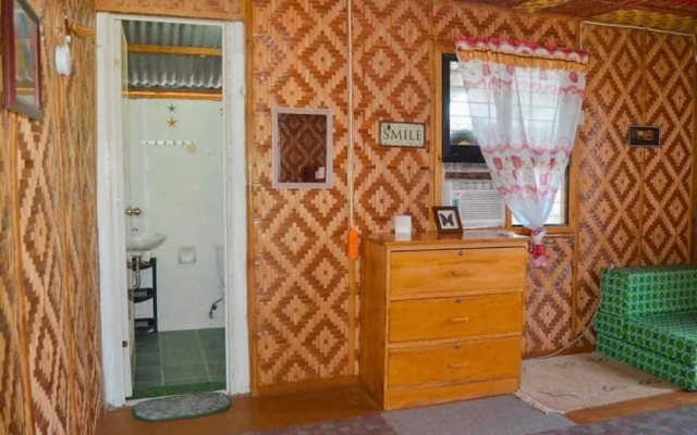 Titanic's Nipa Huts by Hiverooms