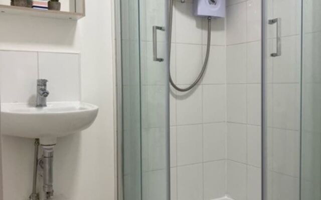 Rooms & Studios STUDENTS ONLY- SHEFFIELD