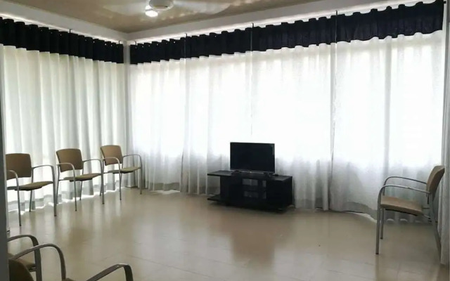 Thilini Tour INN