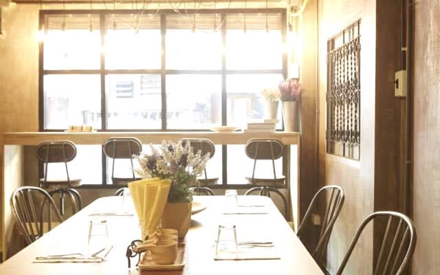 The Local Surasak Hostel