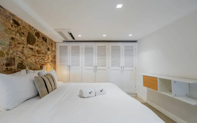 w Modern Duplex in San Felipe
