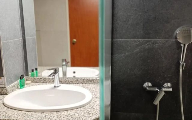 Hotel Tourist - Metropol Lake Resort