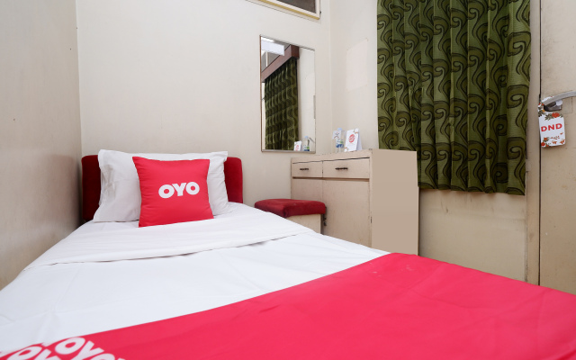 OYO 1843 Cahya Nirwana