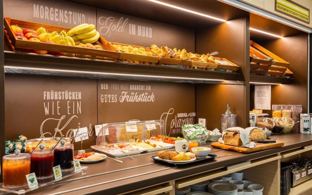 B&B HOTEL Essen-City