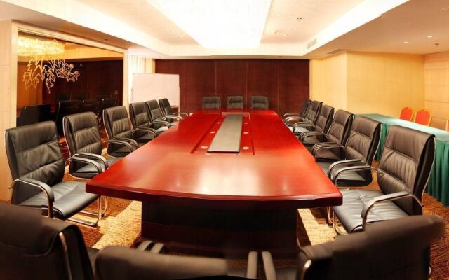 Chengdu Perfitful Hotel
