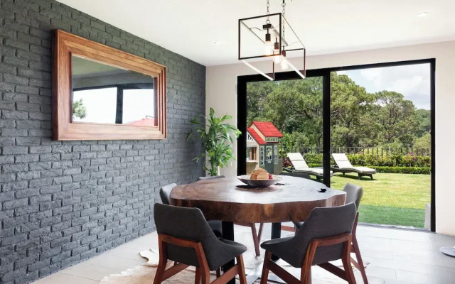 Villa Camila Unmatched Lake Views