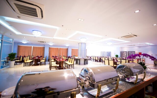 Victory Hotel