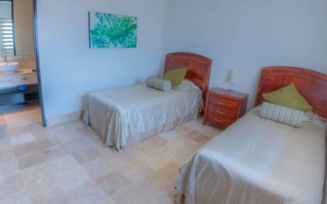 Deck 12 Puerto Vallarta