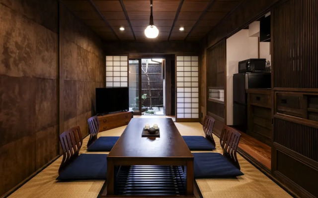 Rinn Shijo Machiya