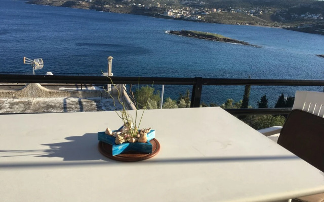 Daskalio Resort Adamis