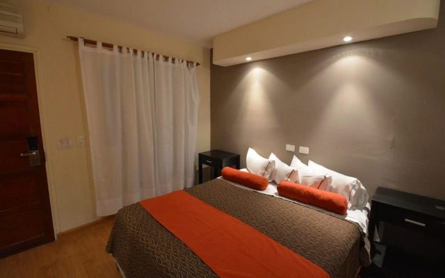 Piazza Hotel