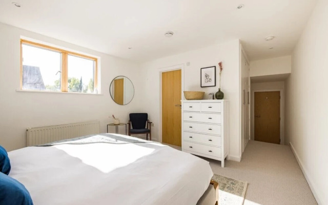 The London Loft - Glamorous 2bdr Flat With Parking