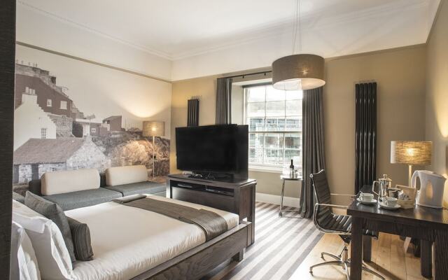 Rooms & Suites Picardy Place