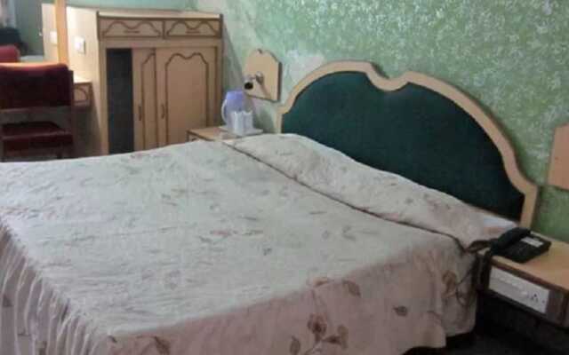 Hotel Saurab