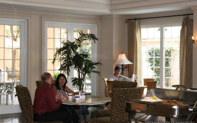 Hampton Inn New Orleans-St. Charles Ave./Garden District