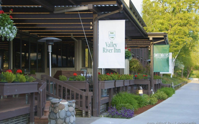 Valley River Inn