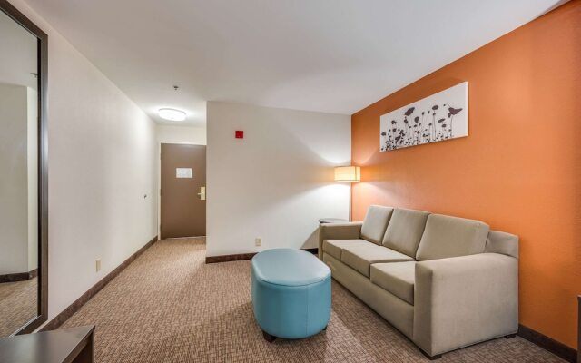 Microtel Inn & Suites by Wyndham Decatur