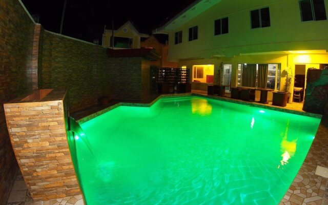 Laciaville Resort and Hotel