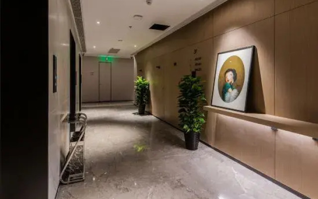 MeiWei Hotel (Shanghai Hongqiao Airport National Exhibition Center)