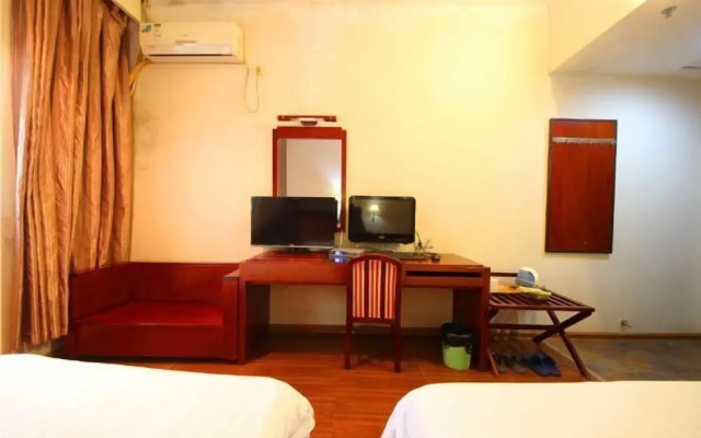 Nanning Hongtu Business Hotel (Railway Station)