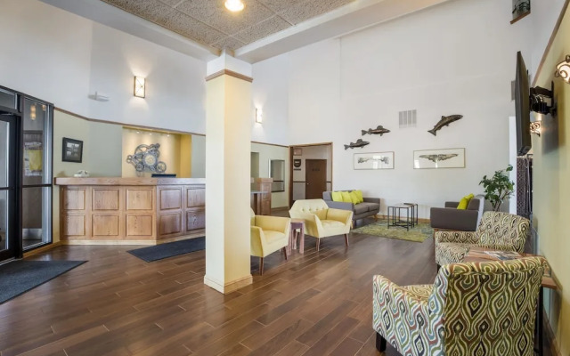 Best Western Baraga Lakeside Inn